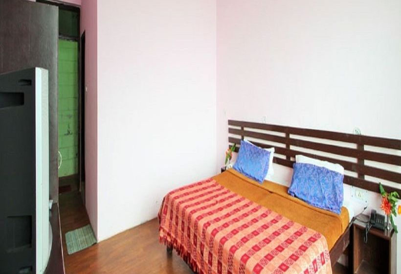 Hotel Sumit Kausani 4