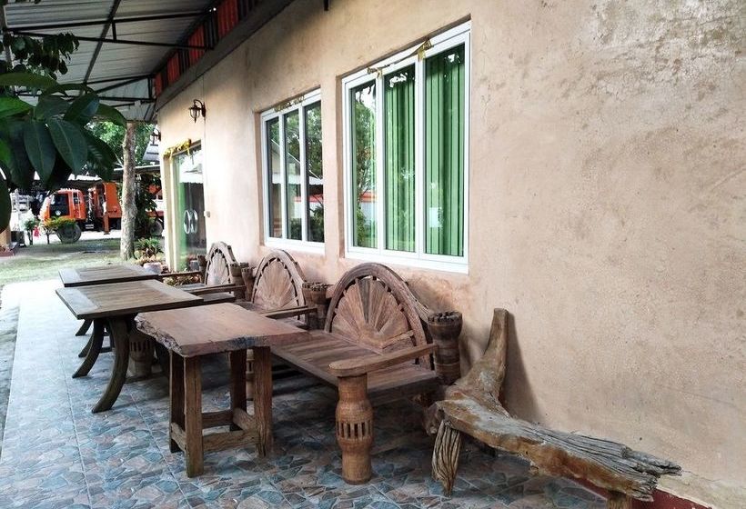 Hotel Honey Home Resort 17