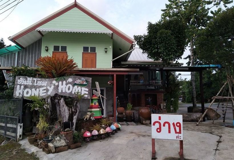 Hotel Honey Home Resort 19