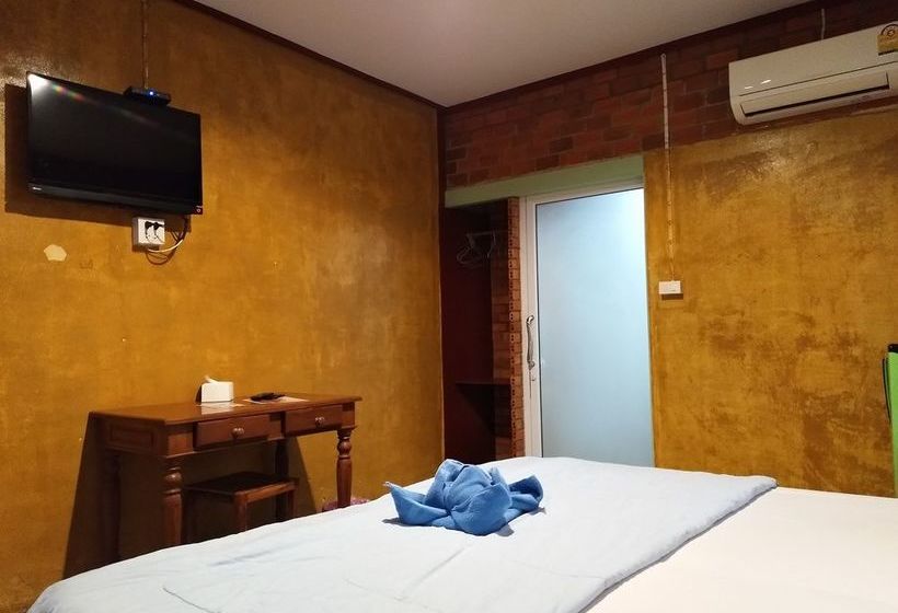 Hotel Honey Home Resort 8