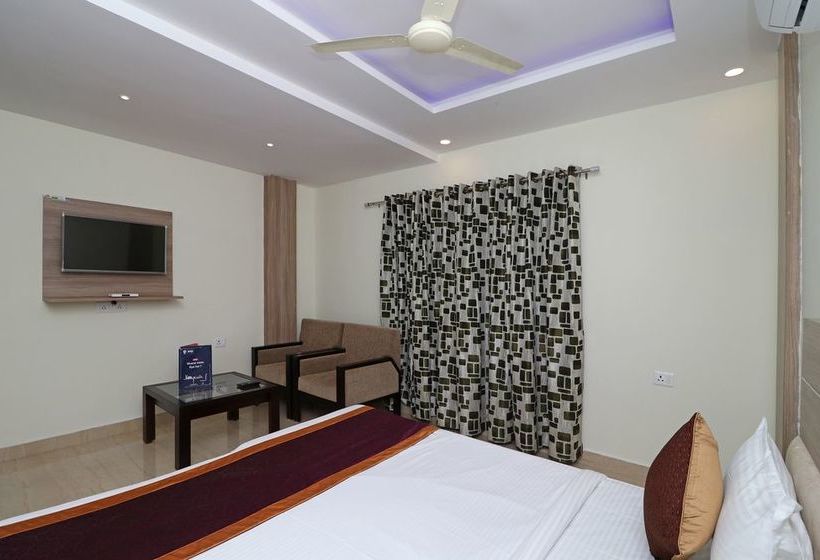 Hotel Oyo 13461 Green Valley 12