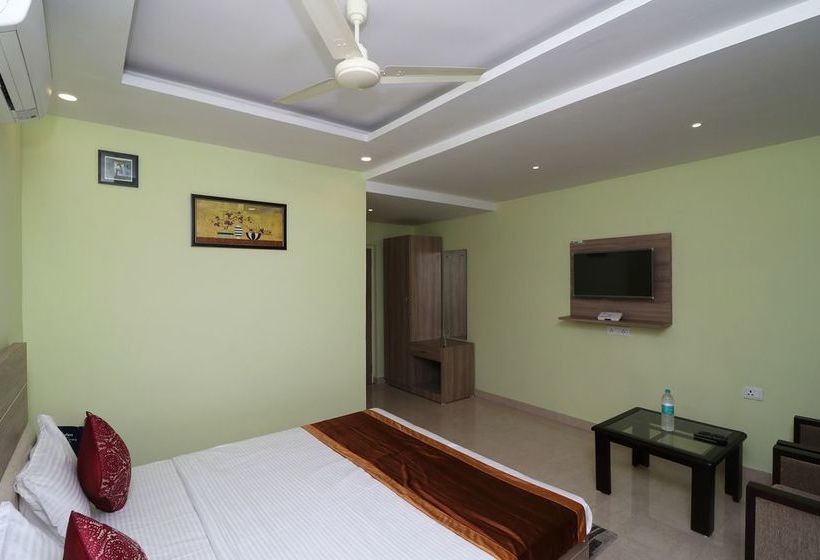 Hotel Oyo 13461 Green Valley 14