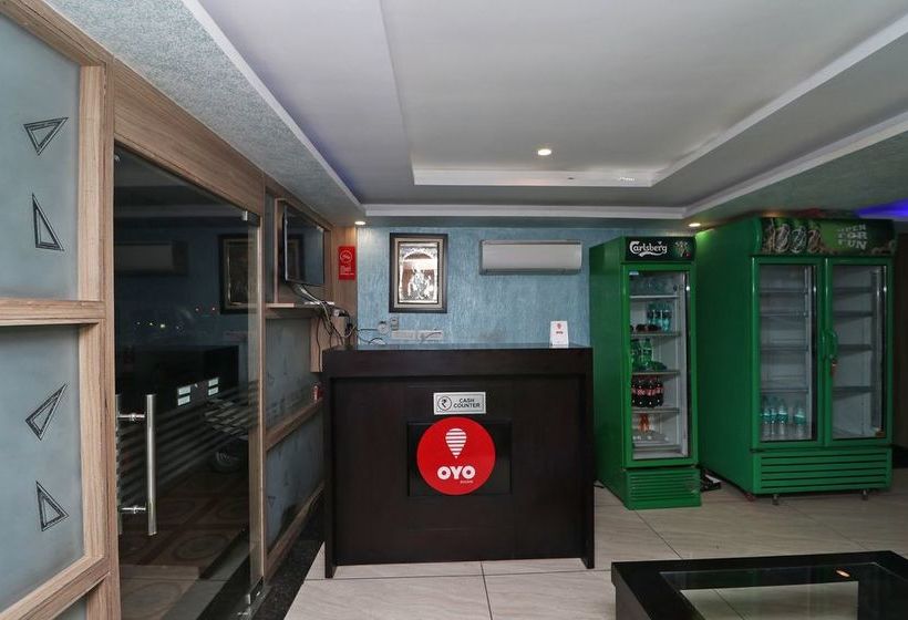 Hotel Oyo 13461 Green Valley 2