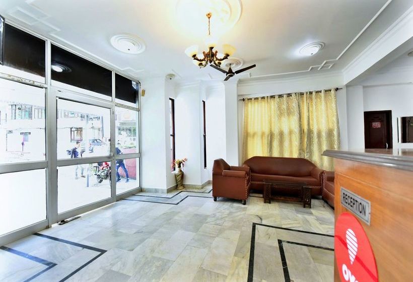 Hotel Snow Retreat 2