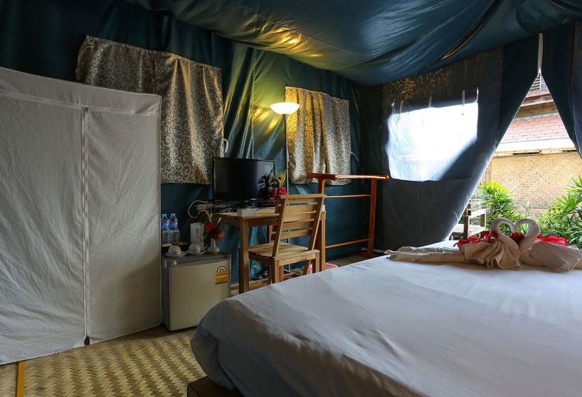 Hotel De Tara Beach Resort 7