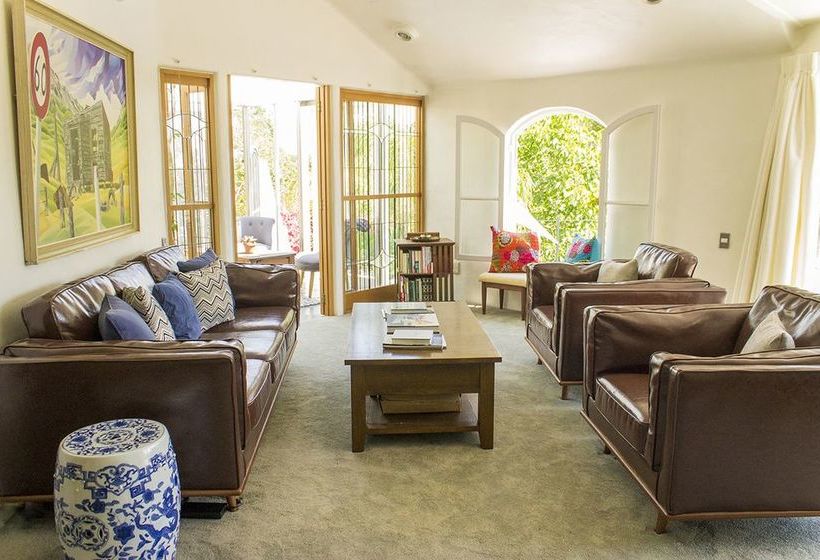 National Award Winner With Stunning View 11