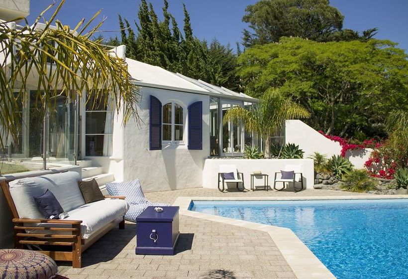 National Award Winner With Stunning View 14