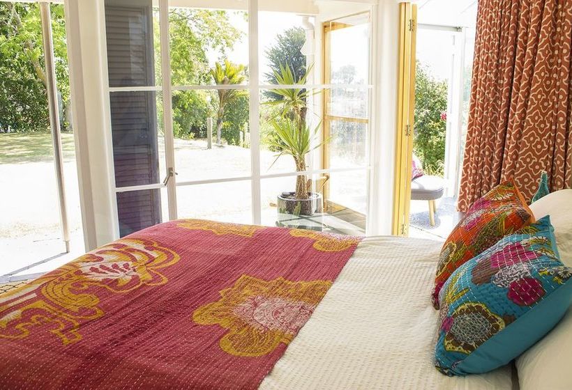 National Award Winner With Stunning View 4