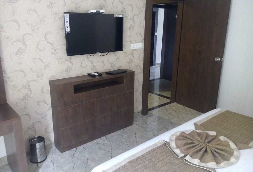 La Savanna Hotel & Resort 3