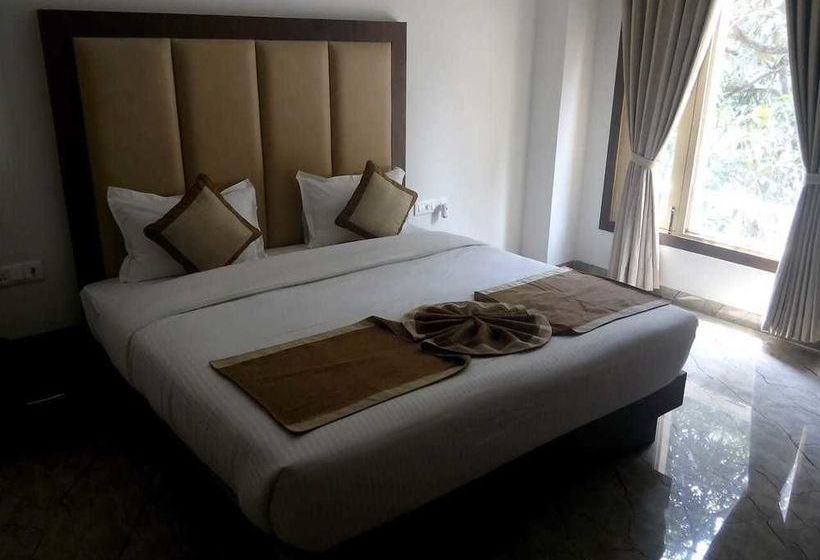 La Savanna Hotel & Resort 7