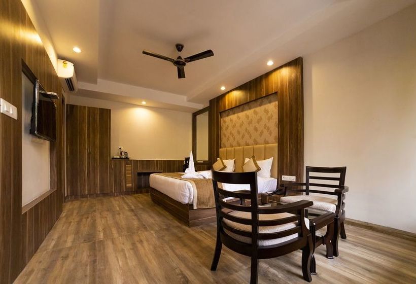 La Savanna Hotel & Resort 8