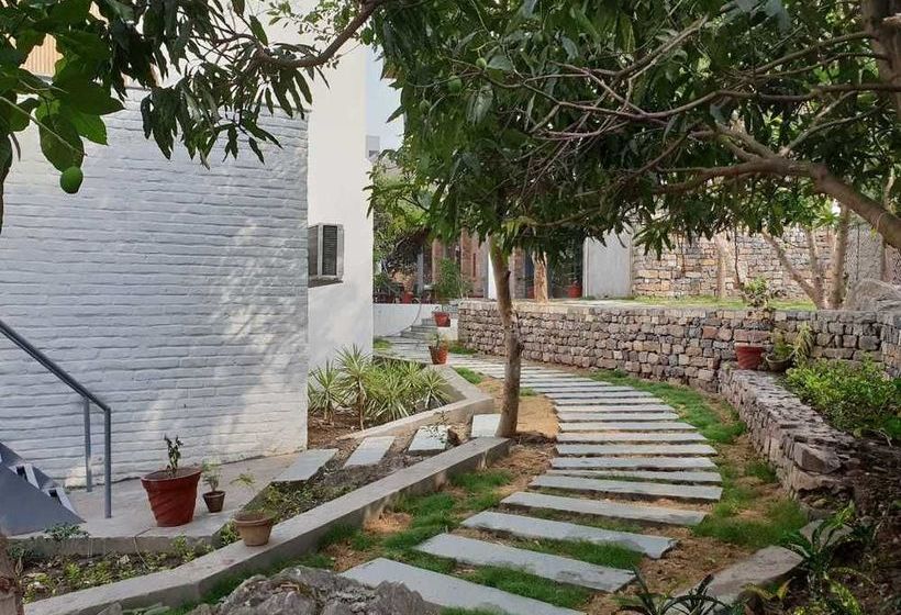 Hotel Sanctuary Rishikesh 9