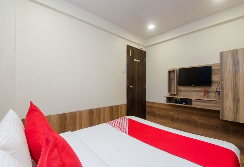 Hotel Oyo 12894 Bunty Residency 13