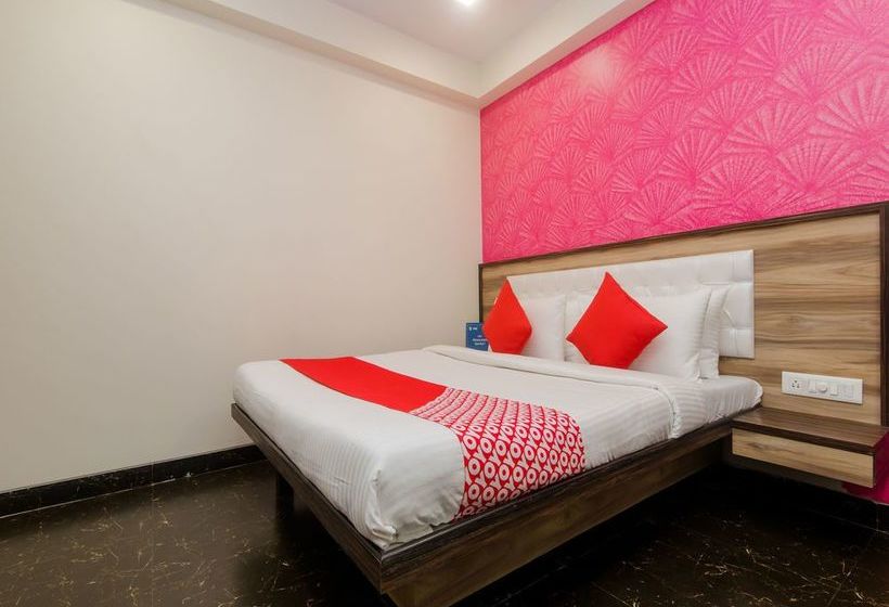 Hotel Oyo 12894 Bunty Residency 7