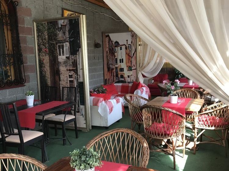 Hotel Staryy Zamok 12