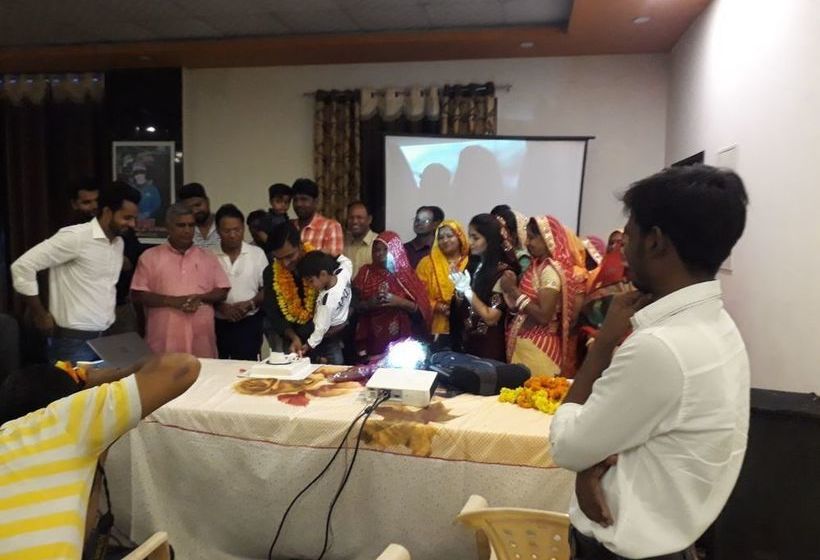 K V Hotel & Restaurant 12