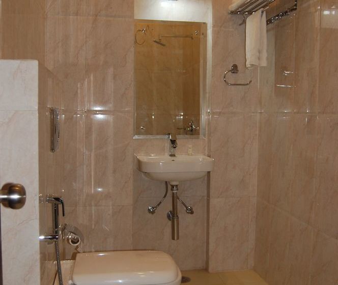 K V Hotel & Restaurant 9