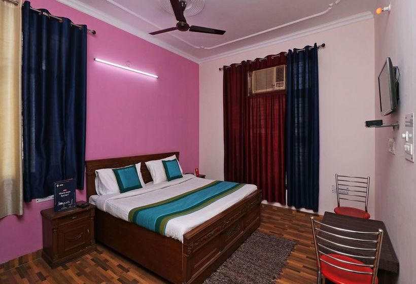 Pensión The Abodes Guest House