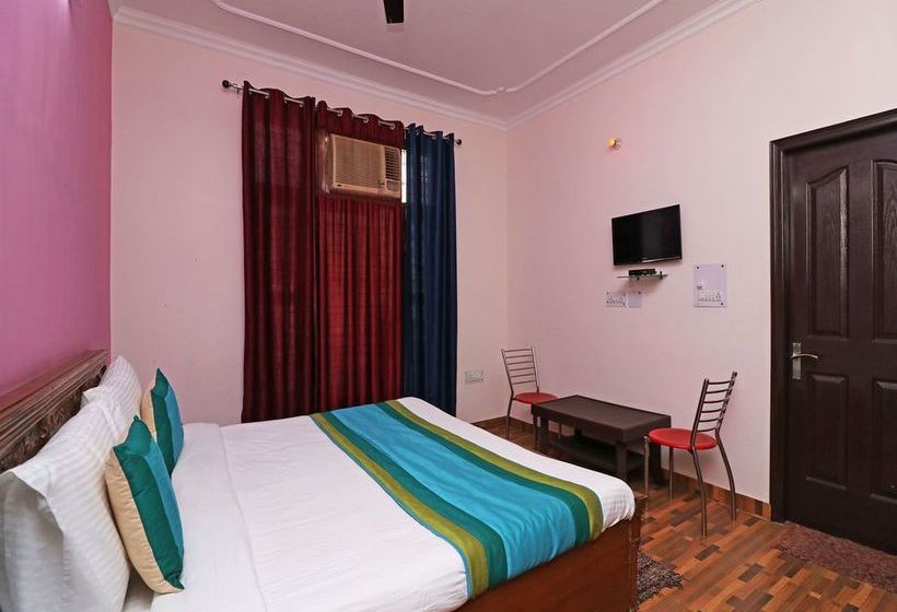 Pension The Abodes Guest House 13