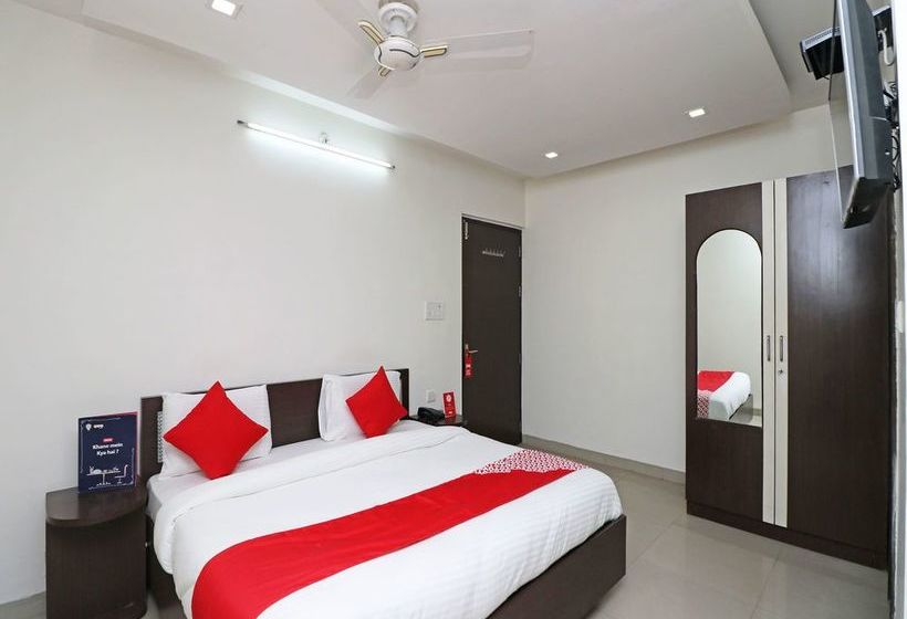 Oyo 6137 Hotel Star 11