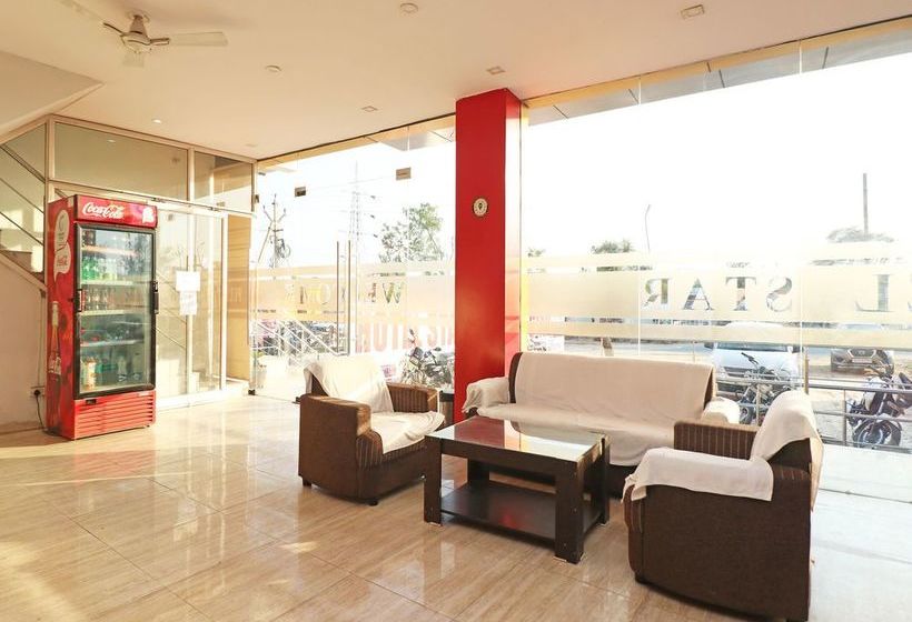 Oyo 6137 Hotel Star 4