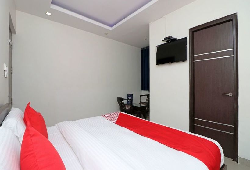 Oyo 6137 Hotel Star 6