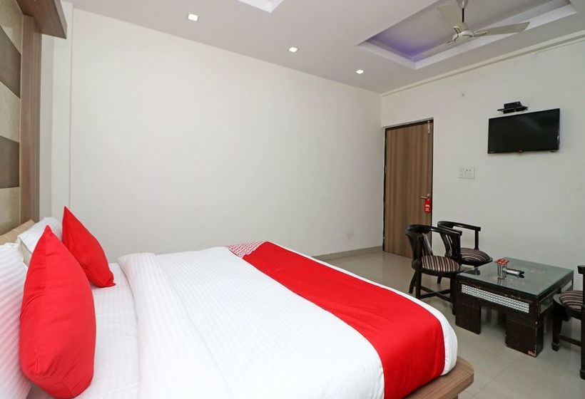 Oyo 6137 Hotel Star 7