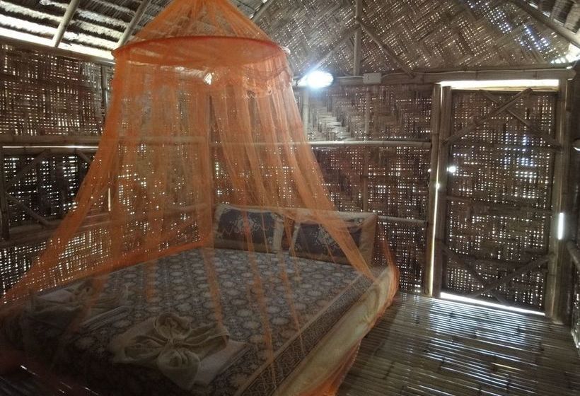 Hotel Varin Village 1