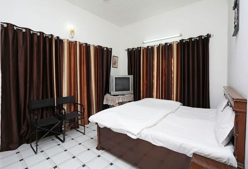 Oyo 13076 Home Boutique 3bhk Villa Bhimtal 17