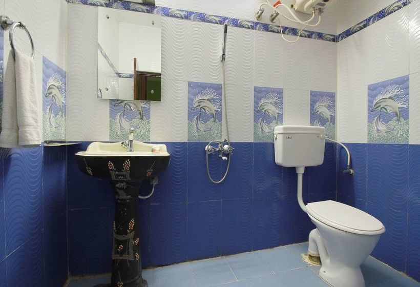 Pension Oyo 11719 Hotel Sierra 13