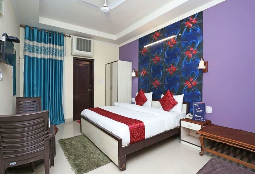 Oyo 12784 Hotel Roomers 12