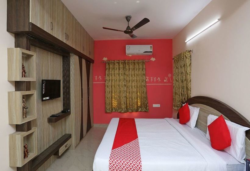 Hotel Oyo 11946 Greenland Inn 14