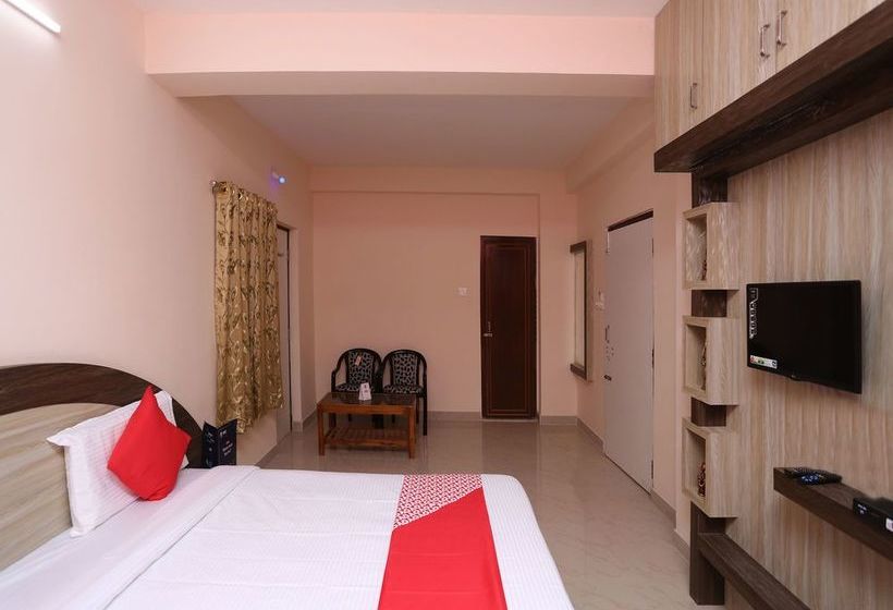 Hotel Oyo 11946 Greenland Inn 6