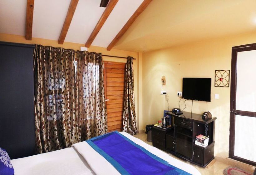 Pension Oyo 4079 Nandini Homestay 1