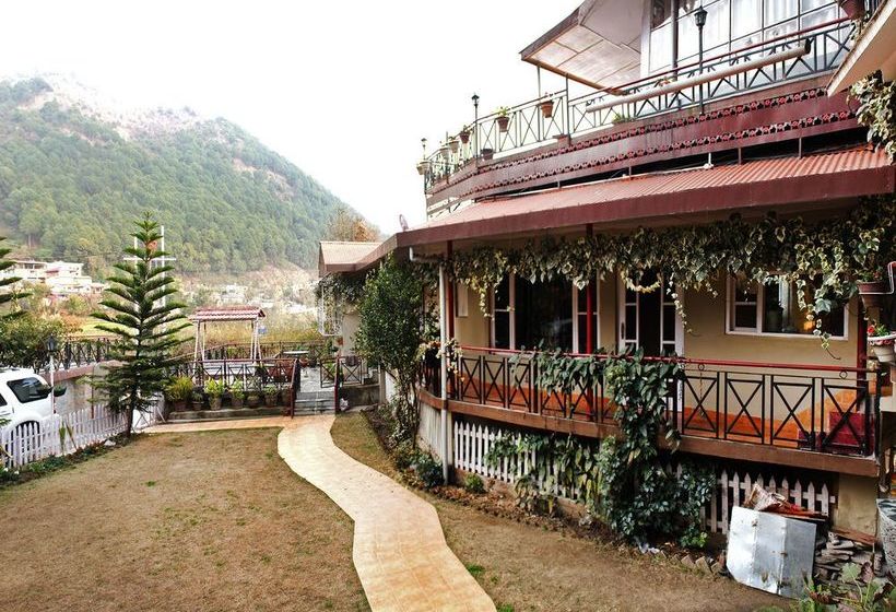 Pension Oyo 4079 Nandini Homestay 17