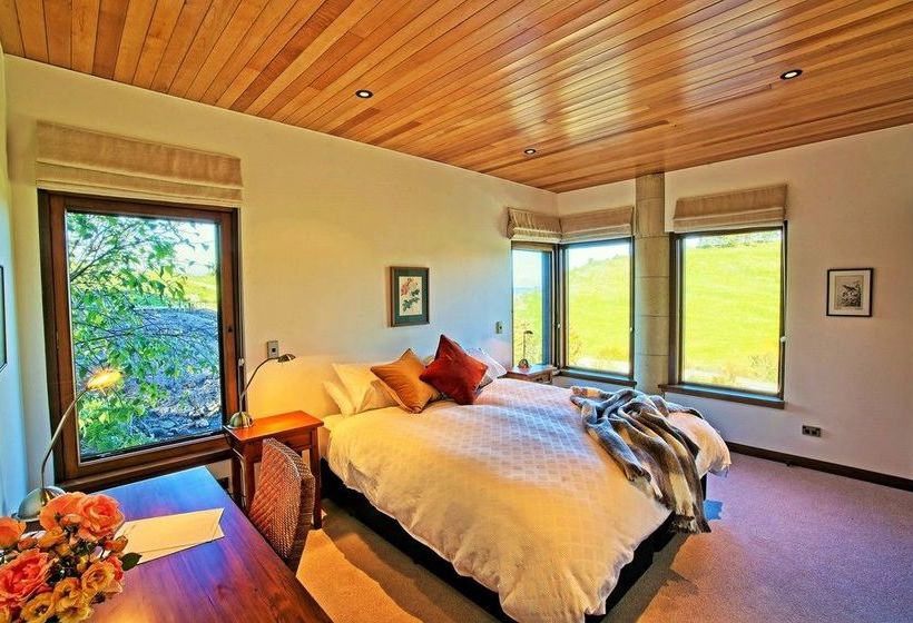 Bed and Breakfast Cabot Lodge 8