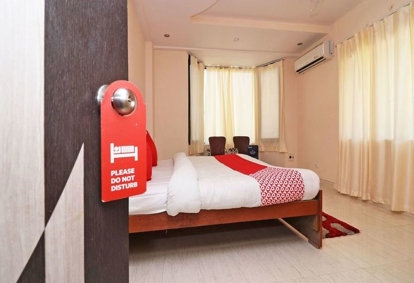 Pension Oyo 13884 Holiday Homes 13