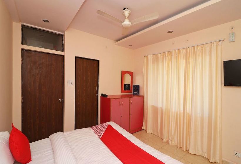 Pension Oyo 13884 Holiday Homes 7