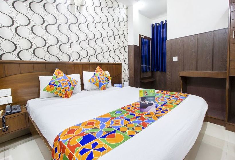 Fabhotel Anting Villa Greater Noida 1