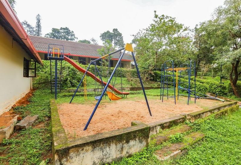 Hotel Treebo Alath Cad Homestay 18