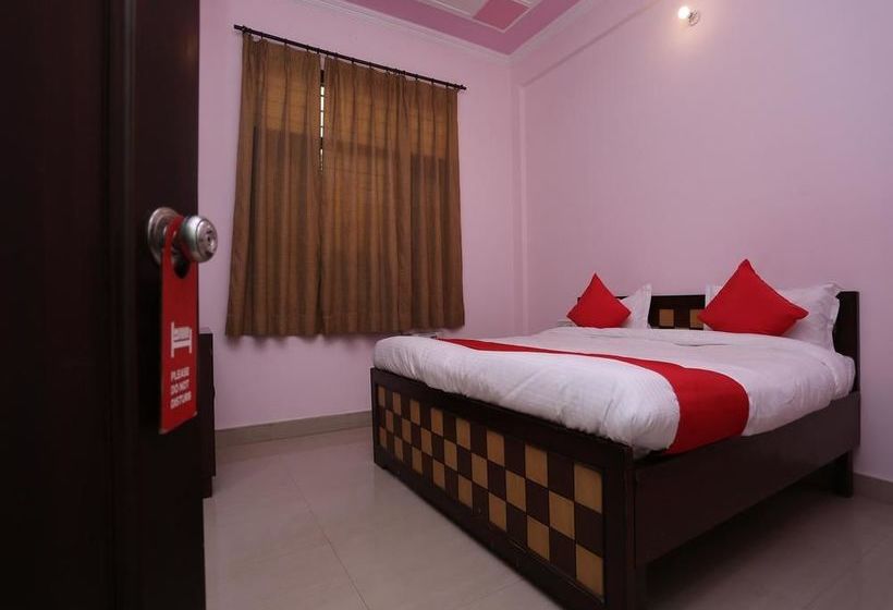 Oyo 15481 Hotel Star 10