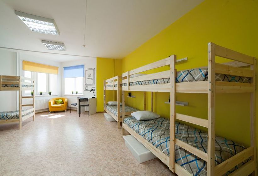 - Hostel Podushkinn 8