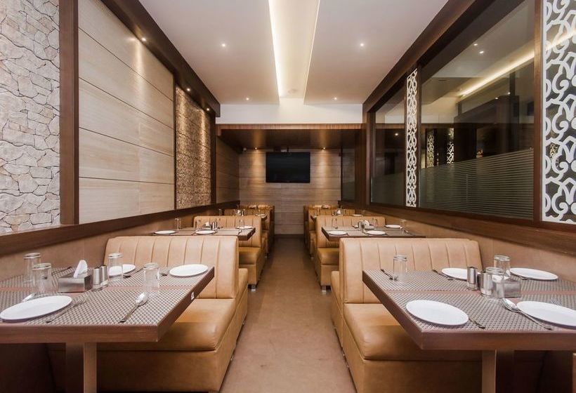 Oyo 16718 Hotel Aditya Residency 13