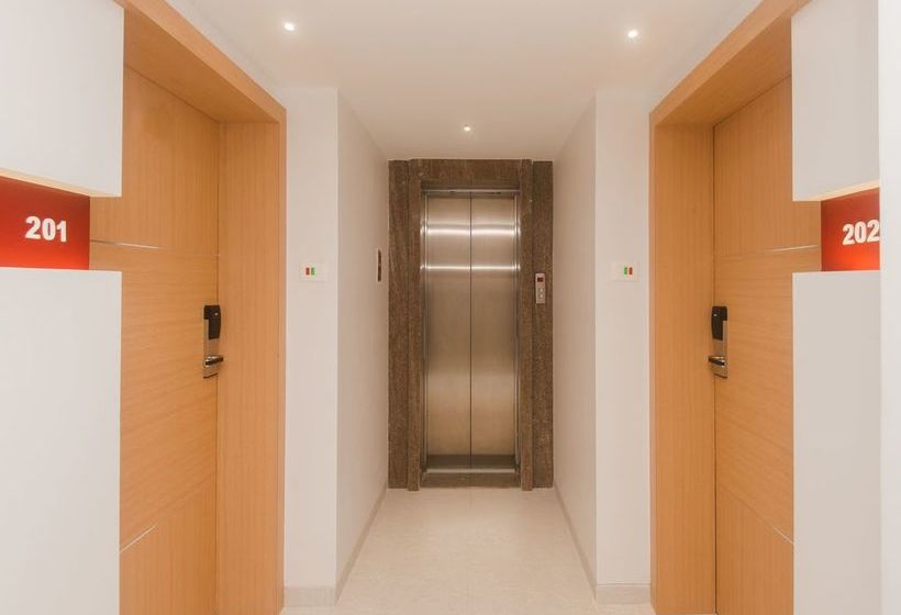 Oyo 16718 Hotel Aditya Residency 2