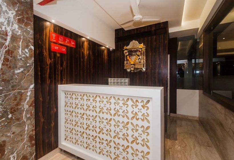 Oyo 16718 Hotel Aditya Residency 5