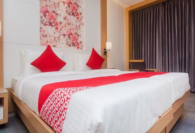 Oyo 16718 Hotel Aditya Residency 9