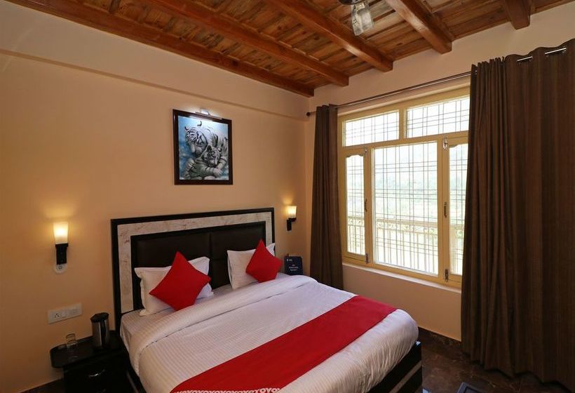 Pension Oyo 13883 Hotel Panorama 5