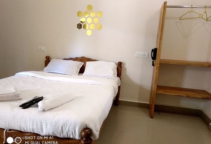 Pension Candolim Beach Place 12