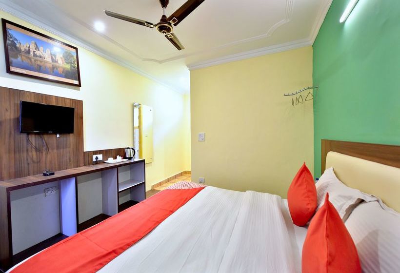 Hotel Isha Residency 10