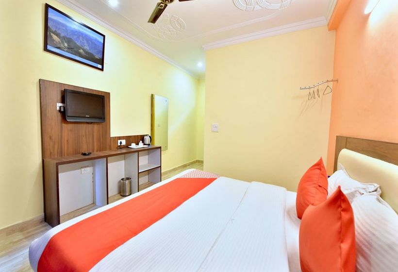 Hotel Isha Residency 5